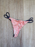 Elua Bottoms